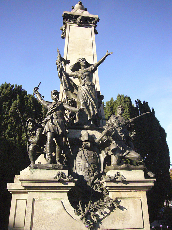 Monument a la mémoire des Enfants de la Haute Vienne morts pour la defense de la Patrie en 1870 1871